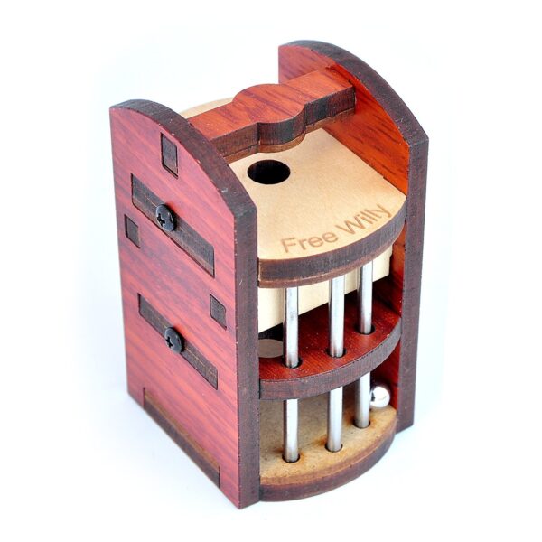 Free Willy - Image 2