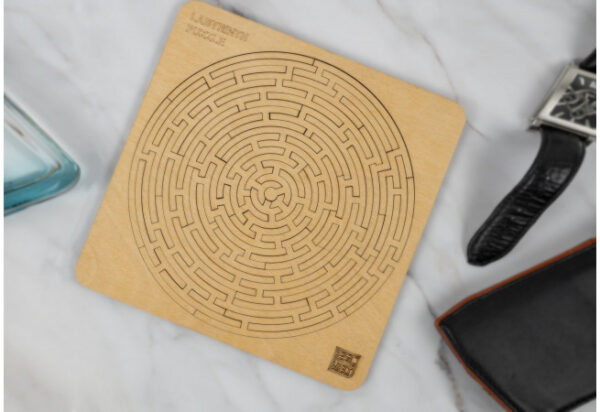 THE LABYRINTH PUZZLE - Image 3