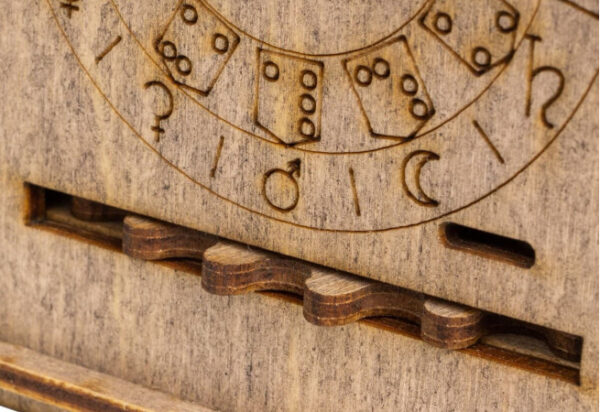 THE SPACE BOX - Image 2