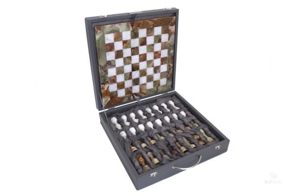1004 2 ONIX AND MARBLE CHESS SET  1004 - Image 2