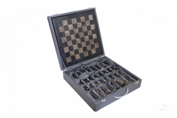 NATURAL STONE AND MARBLE CHESS SET  1023 - Image 2