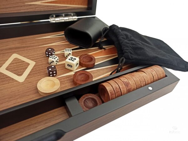 G446 (3) Handmade Folding Backgammon G446 - Image 3