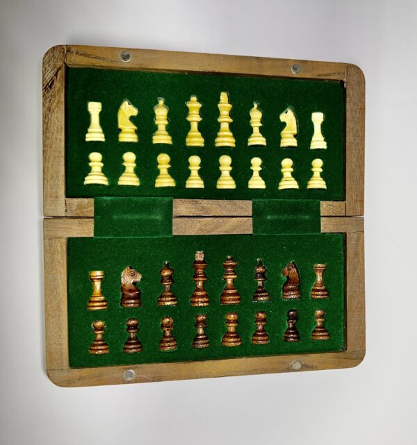 IMG_0193 Magnetic travel chess set VIJ200 - Image 5