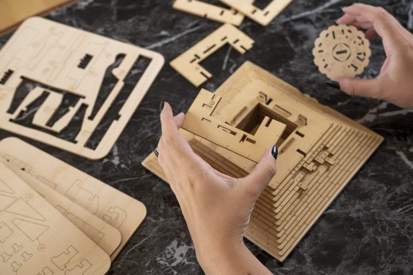 Quest Pyramid 3D Constructor - Image 3