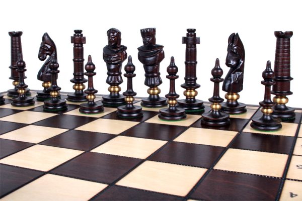 Handmade wooden chess set H104 - Image 4