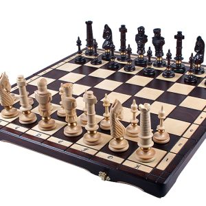Handmade wooden chess set H104